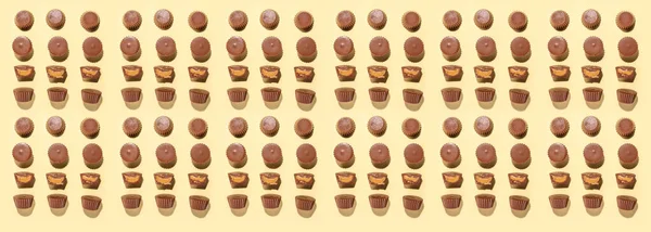 Tasty Peanut Butter Cups Light Background Top View — ストック写真