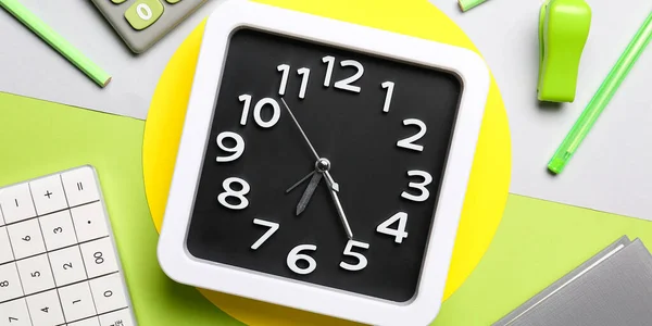 Composition Clock Stationery Table Time Management Concept — Fotografia de Stock