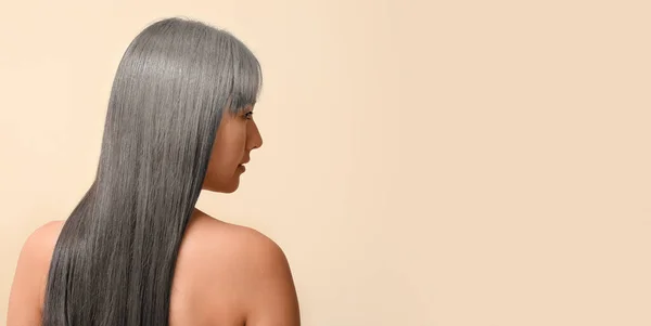Asian Woman Graying Hair Beige Background Space Text — Zdjęcie stockowe