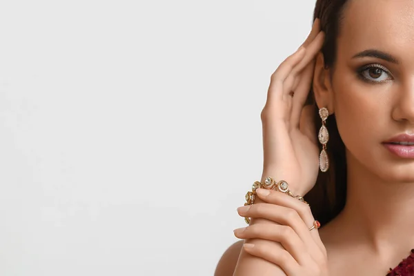 Beautiful Young Woman Stylish Jewelry White Background — Stockfoto