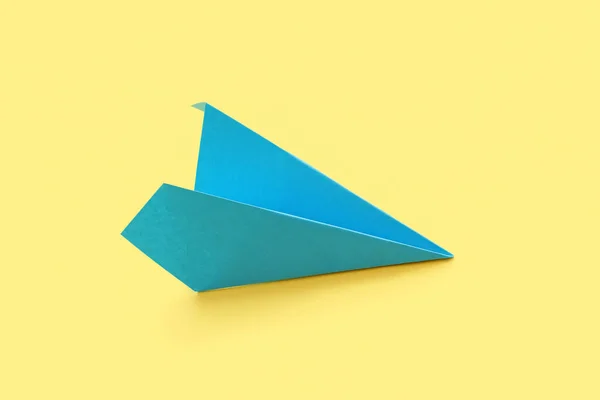 Blue Paper Plane Yellow Background — 图库照片