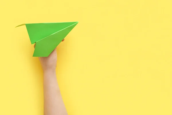 Woman Green Paper Plane Yellow Background — Stockfoto
