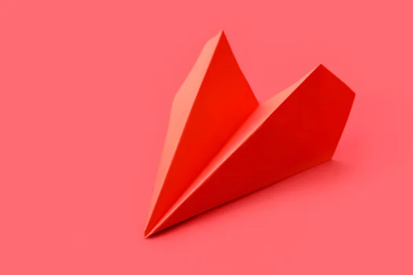 Red Paper Plane Color Background — 图库照片