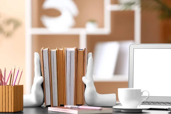 Workplace Laptop Holder Books Pen Cup Coffee Room — Fotografia de Stock