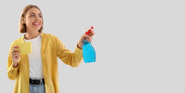 Pretty Woman Bottle Detergent Sponge Light Background Space Text — Zdjęcie stockowe