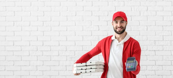 Delivery Man Holding Cardboard Pizza Boxes Payment Terminal White Brick — Stockfoto