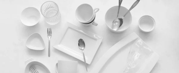 Set Clean Dinnerware Cutlery Light Background Top View — Stok fotoğraf