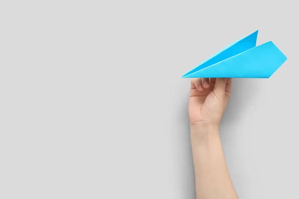 Woman Blue Paper Plane Grey Background — Stock Photo, Image