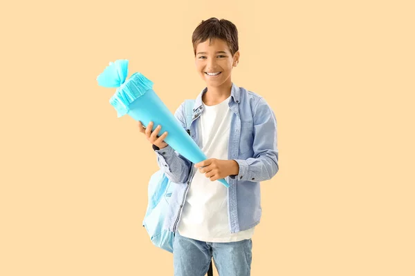 Little Boy Blue School Cone Beige Background — Stockfoto