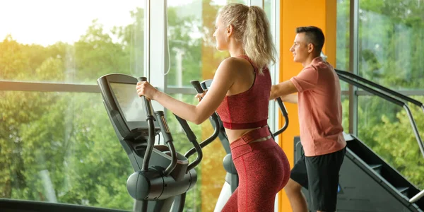 Young People Training Exercise Bikes Gym — Stock Photo, Image