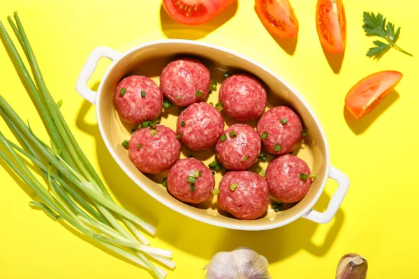 Baking Dish Raw Meat Balls Vegetables Yellow Background — Stock fotografie