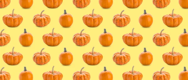 Many Pumpkins Yellow Background Pattern Design — Stockfoto