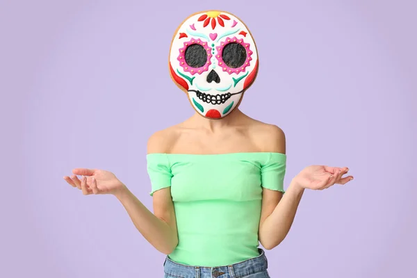 Woman Scary Cookie Instead Her Head Lilac Background Halloween Celebration — Foto Stock