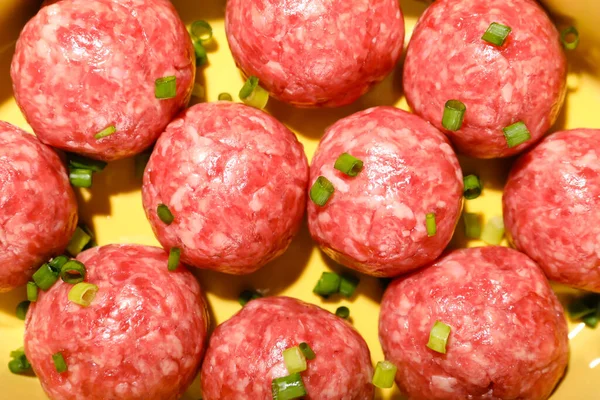 Raw Meat Balls Cut Green Onion Yellow Background — 图库照片