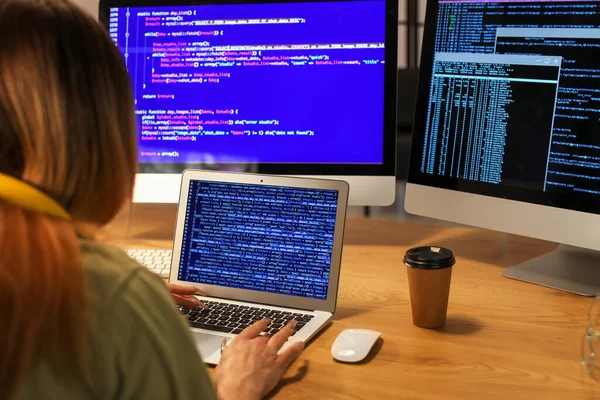 Transgender Programmer Working Server Room — Stockfoto