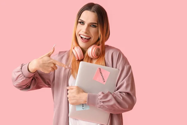 Transgender Programmer Laptop Headphones Pink Background — Stock Photo, Image