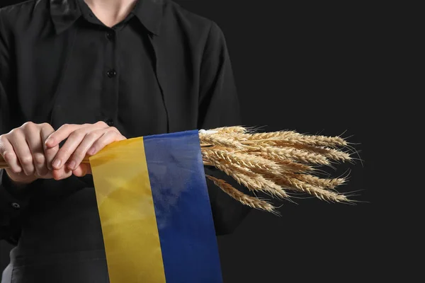 Young Woman Wheat Ears Flag Ukraine Black Background Closeup — Zdjęcie stockowe