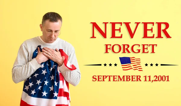 Man Usa Flag Yellow Background National Day Prayer Remembrance Victims — Stockfoto