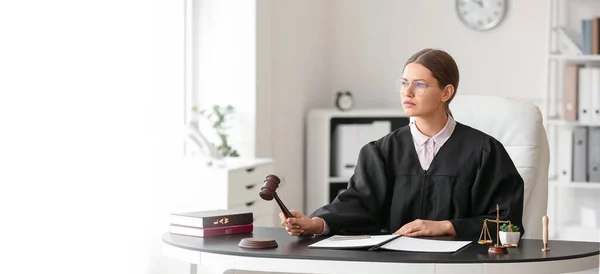 Female Judge Documents Gavel Table Office Banner Design — Stock Photo, Image