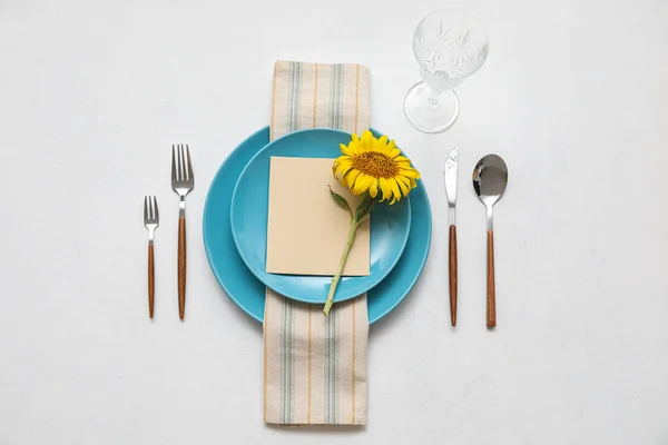 Stylish Table Setting Sunflower Blank Card White Background — Stock Photo, Image