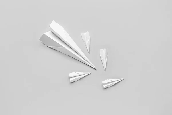 Paper Planes Grey Background — Stock Photo, Image