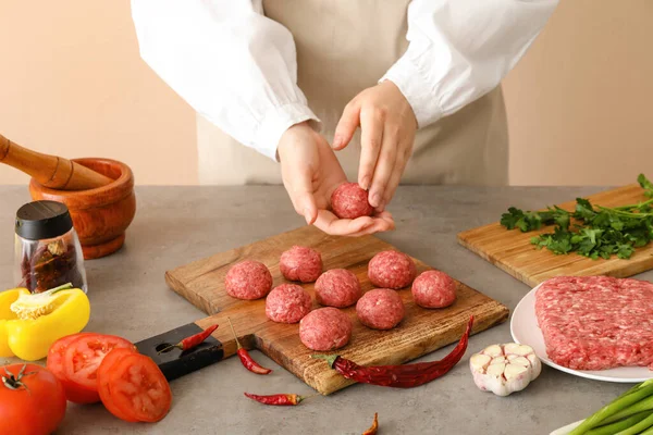 Female Chef Cooking Meat Balls Table Closeup — Stock Photo, Image