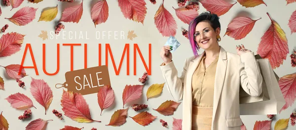 Женщина Сумками Покупок Кредитными Картами Светлом Фоне Баннер Осенней Продажи — стоковое фото
