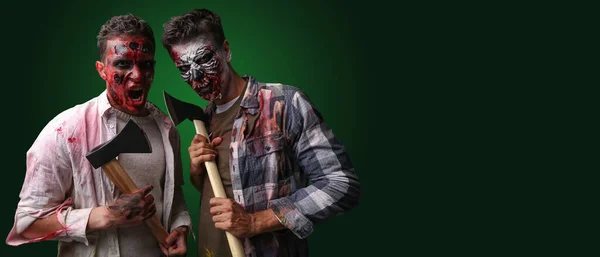 Manusia Zombie Yang Menakutkan Dengan Latar Belakang Hijau Gelap Dengan — Stok Foto