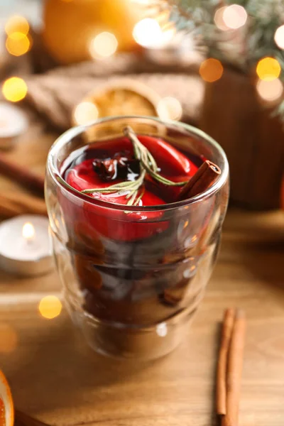 Glass Delicious Mulled Wine Wooden Table Closeup — Stock Photo, Image