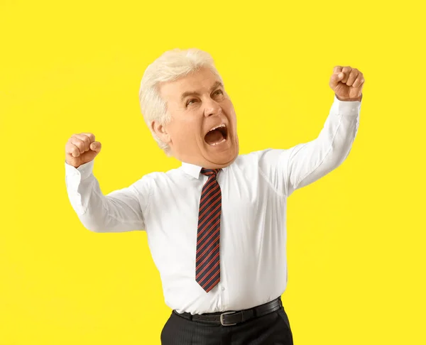Stressed Mature Businessman Big Head Yellow Background — Stock Photo, Image