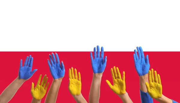 Vele Handen Met Geschilderde Handpalmen Kleuren Van Oekraïense Vlag Tegen — Stockfoto