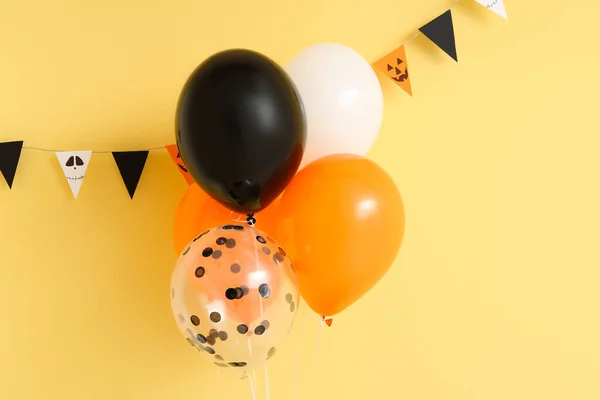 Halloween Balloons Flags Hanging Yellow Wall — Stock Photo, Image
