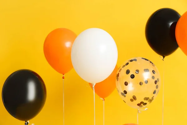 Halloween Balloons Yellow Background — Stock Photo, Image