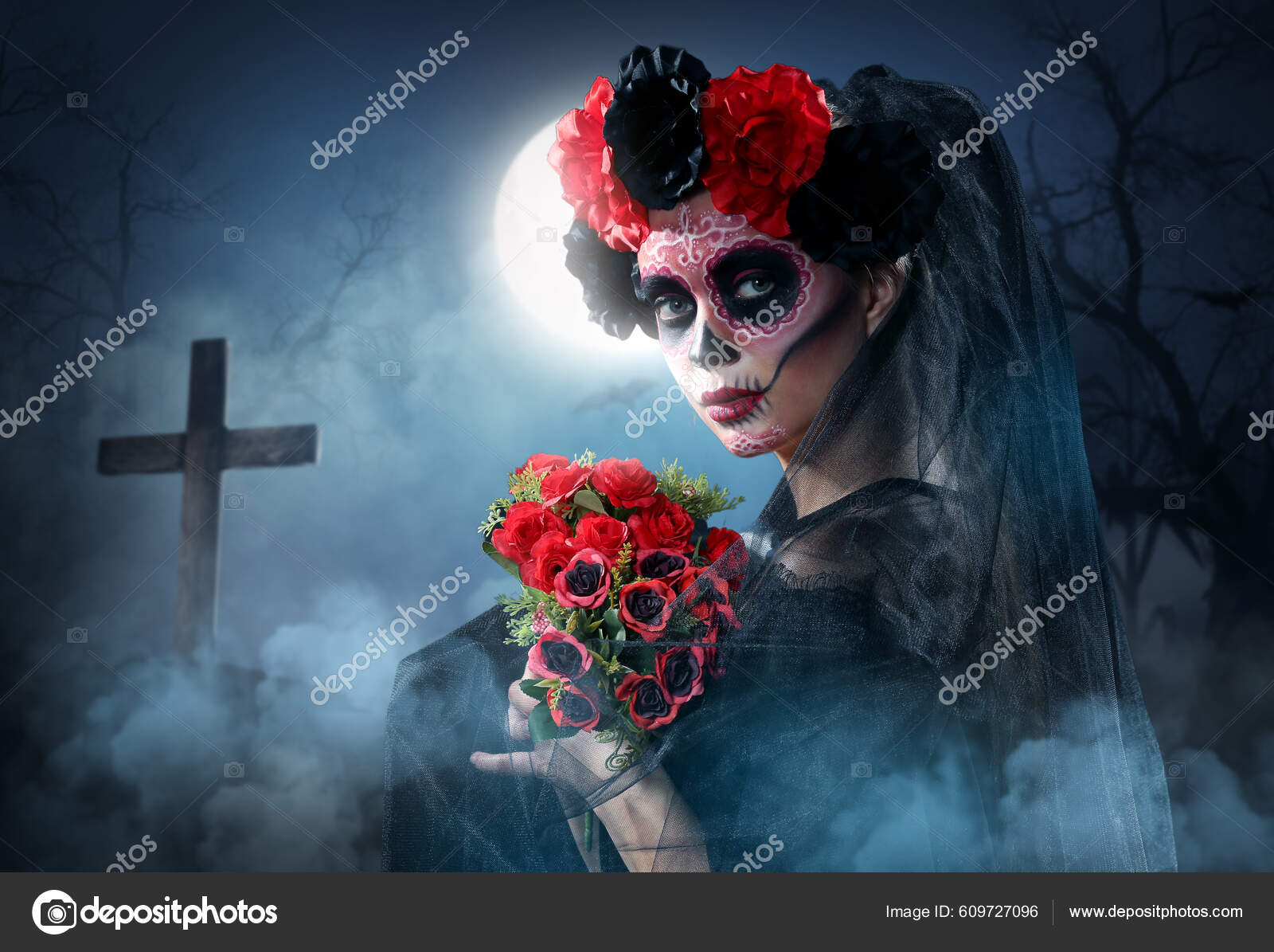 얼굴에 해골을 여자가 어두운 멕시코의 죽음의 — 스톡 사진 © serezniy #609727096, image size:1600x1195