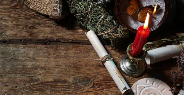 Magische Attributen Oude Scroll Houten Tafel Met Ruimte Voor Tekst — Stockfoto