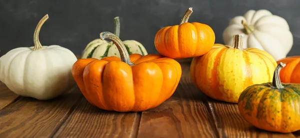 Halloween Pumpkins Wooden Table Dark Background — Stock Photo, Image