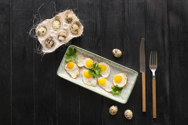Plate Tasty Fried Quail Eggs Dark Wooden Background — Stock Photo, Image