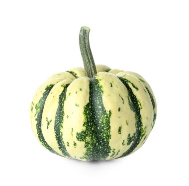 Beyaz arka planda olgun Cadılar Bayramı balkabağı