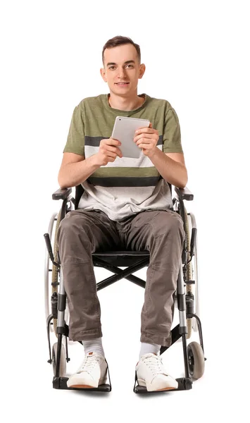 Junger Mann Rollstuhl Und Mit Tablet Auf Weißem Untergrund — Stockfoto