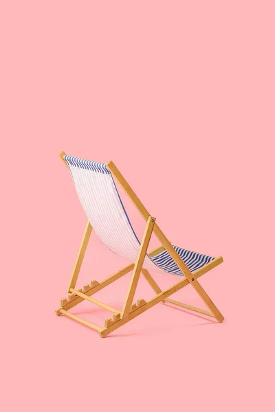 Beach Deck Chair Pink Background — Stock Photo, Image