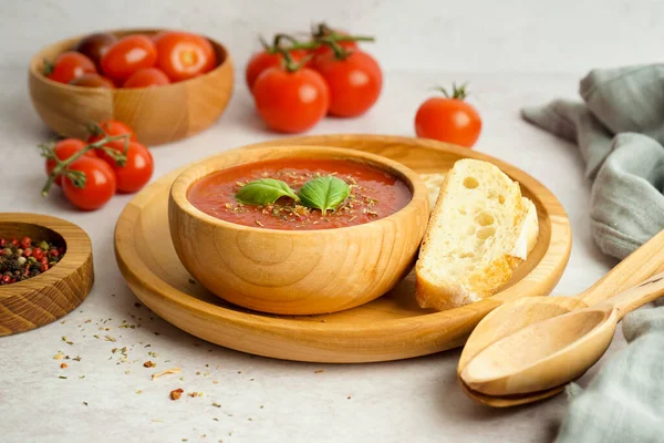 Bowl Tasty Tomato Soup Bread Light Table — Stock Photo, Image