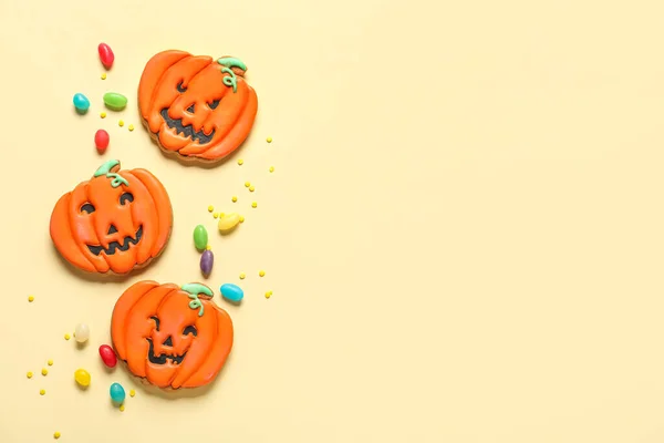 Chutné Halloween Dýně Sušenky Želé Béžovém Pozadí — Stock fotografie