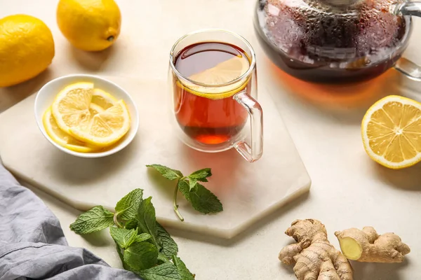 Board Glass Cup Black Tea Lemon Mint White Background — Stock Photo, Image