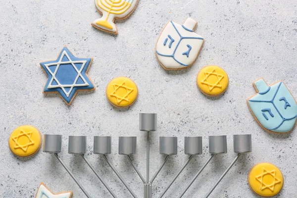 Composition Menorah Cookies Hanukkah Celebration Light Background — Stock Photo, Image