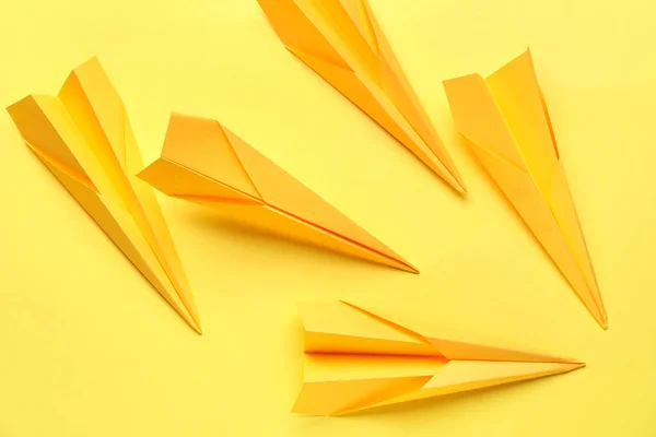 Paper Planes Yellow Background — Stock Photo, Image
