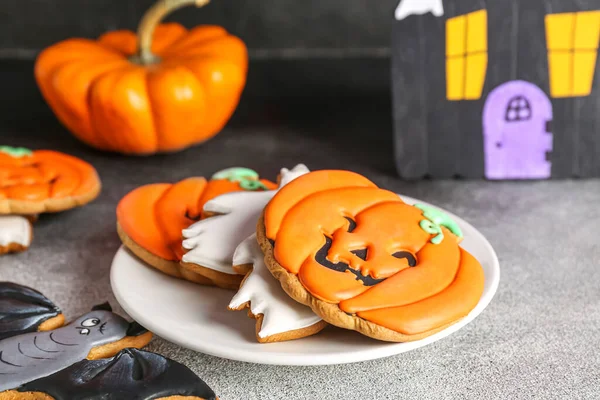 Plate Halloween Cookies Black White Background Closeup — Stock Photo, Image