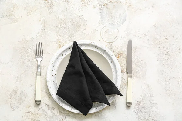 Stylish Table Setting Black Napkin Light Background — Stock Photo, Image