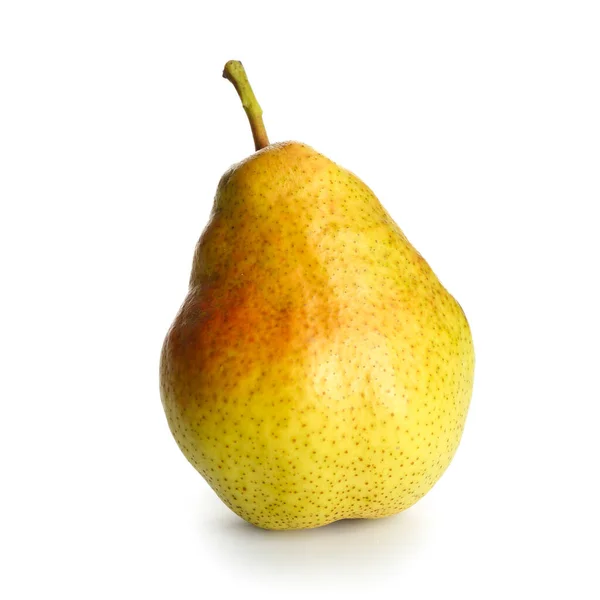 在白色背景上隔绝的成熟梨子 — 图库照片