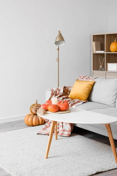 Interior Cozy Living Room Pumpkins Table Sofa — Stock Photo, Image