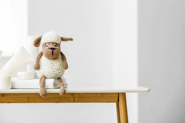 Accesorios Baño Para Bebés Con Juguete Mesa Habitación —  Fotos de Stock